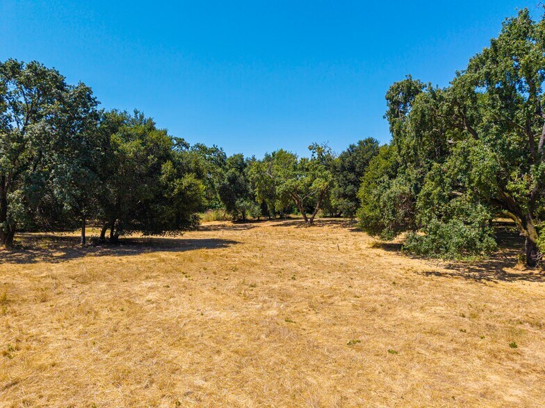 More Photos Of 1866 Silverado Trl, Napa Land For Sale