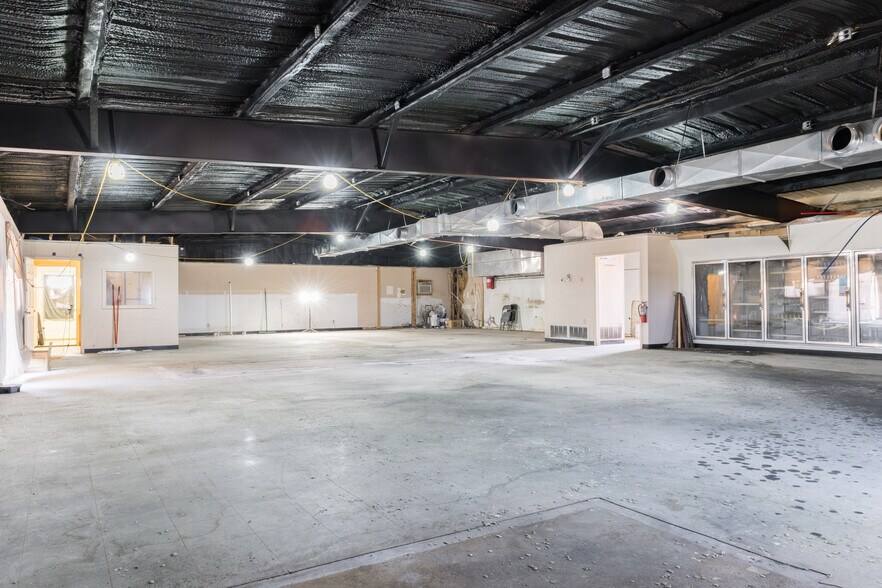 More Photos Of 8794 HWY 83, Briscoe General Retail For Sale