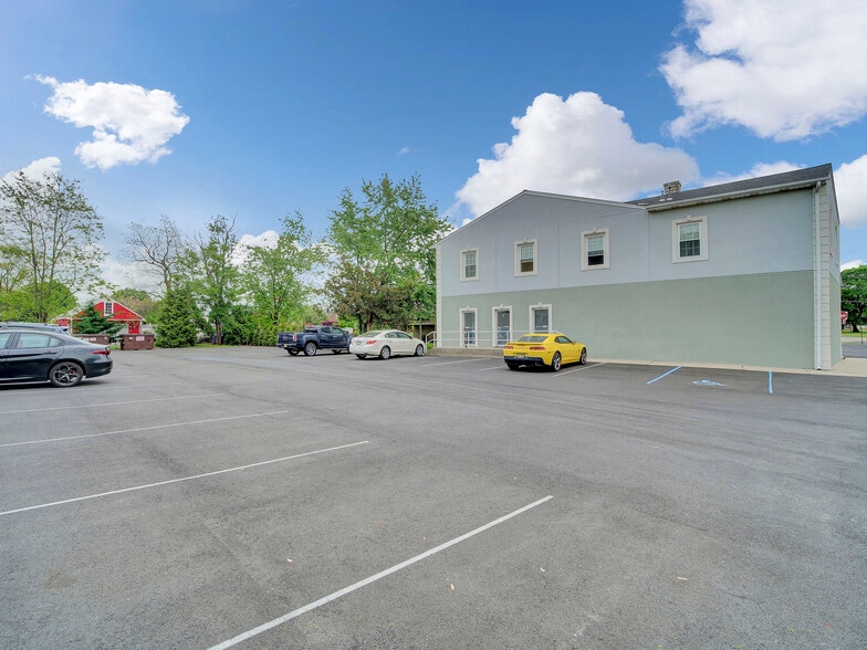 More Photos Of 1110 Hamilton Blvd, South Plainfield Loft Creative Space For Lease