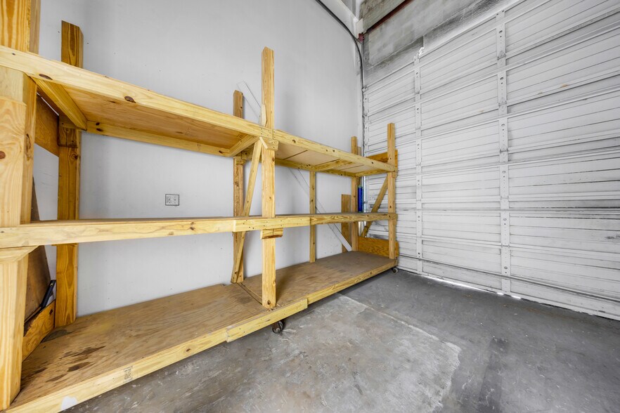 More Photos Of 7760 W 20th Ave, Hialeah Warehouse For Sale