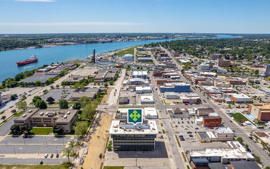 More Photos Of 511 Fort St, Port Huron Office Residential For Sale