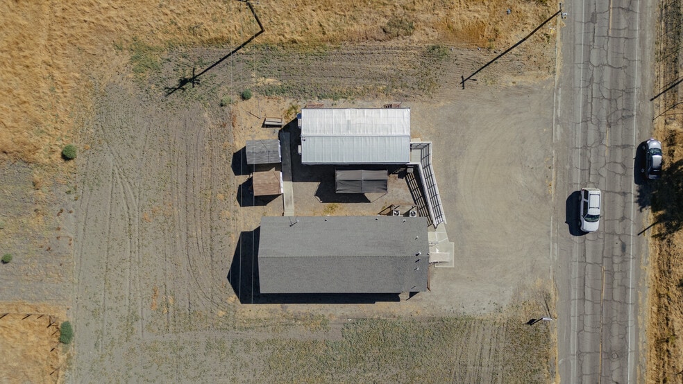 More Photos Of 21562 Reynolds Ave, Dos Palos Religious Facility For Sale