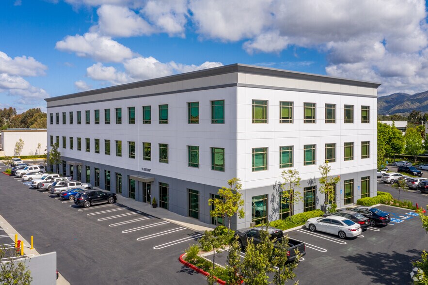 More Photos Of 30212 Tomas, Rancho Santa Margarita Medical For Lease