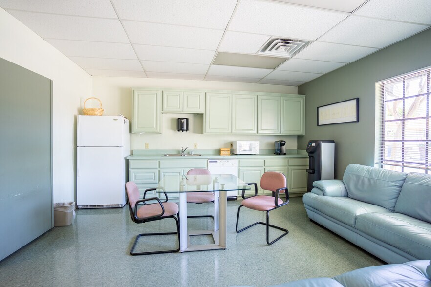 More Photos Of 218 Glendora Ave, La Puente Medical For Sale