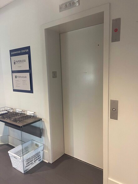 More Photos Of 3049 S Sherwood Forest Blvd, Baton Rouge Office For Lease