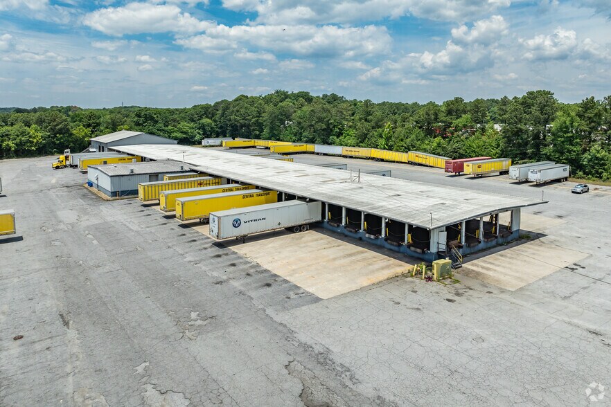 More Photos Of 4401 Bowman Industrial Ct, Conley Truck Terminal For Lease