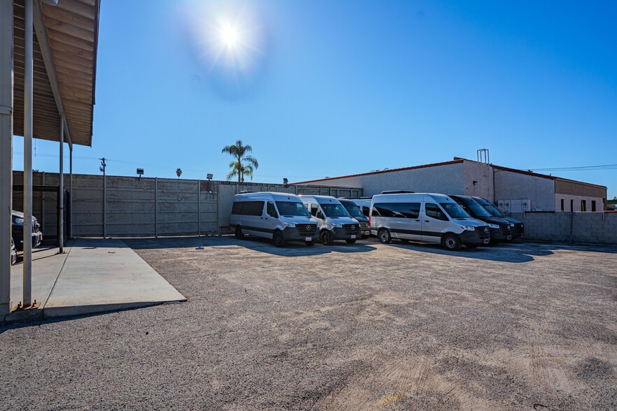 More Photos Of 3630 E Florida Ave, Hemet Auto Dealership For Sale