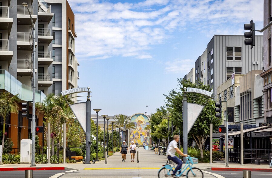 More Photos Of 201 The Promenade N, Long Beach Apartments For Lease