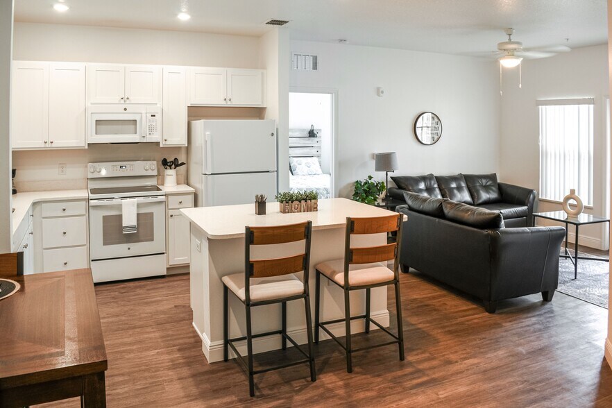 More Photos Of 2089 Heritage Key Blvd, Kissimmee Apartments For Sale