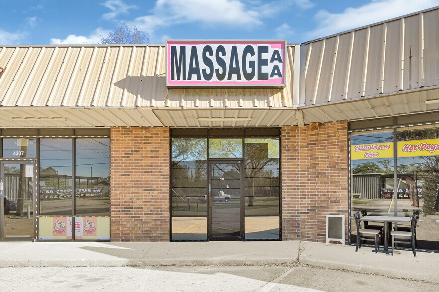 More Photos Of 4307 Red Bluff Rd, Pasadena Unknown For Lease