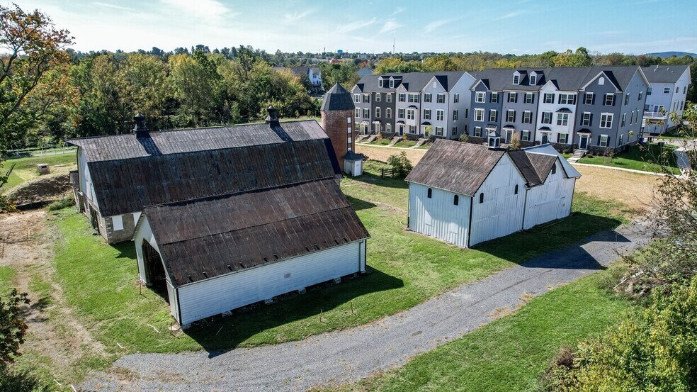 More Photos Of 1776 Atlas Dr, Frederick Specialty For Sale