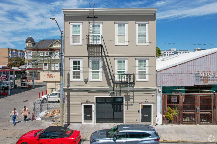 More Photos Of 3178-3180 17th St, San Francisco Loft Creative Space For Lease