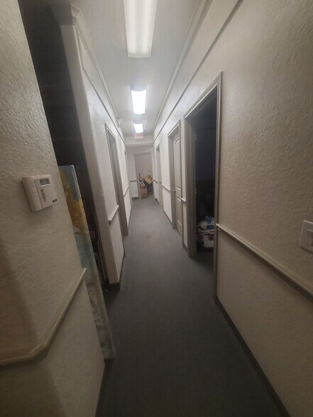 More Photos Of 1700 FM 517 Rd E, Dickinson Loft Creative Space For Lease