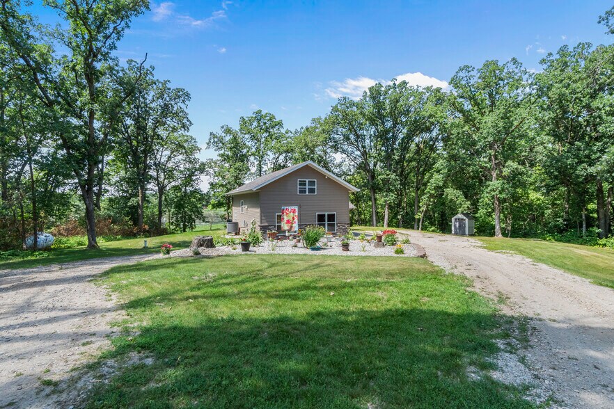 More Photos Of 23729 Oak Lake Trl SE, Erskine Specialty For Sale