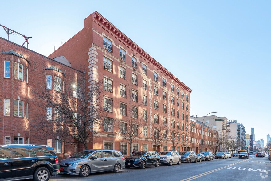 More Photos Of 553-569 Marcy Ave, Brooklyn Apartments For Lease