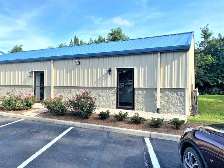 More Photos Of 96549 Parliament Dr, Fernandina Beach Storefront Retail Office For Sale