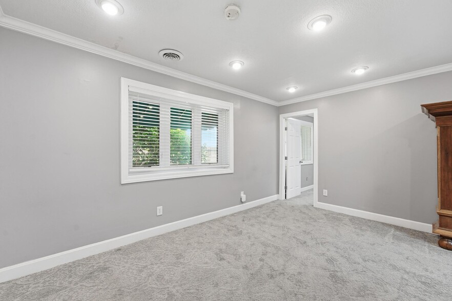 More Photos Of 12-16 Westwoods Dr, Liberty Office For Sale