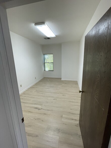 More Photos Of 4005 Spicewood Springs Rd, Austin Office For Sale