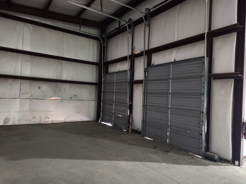 More Photos Of 721 E Gannon Ave, Zebulon Warehouse For Sale