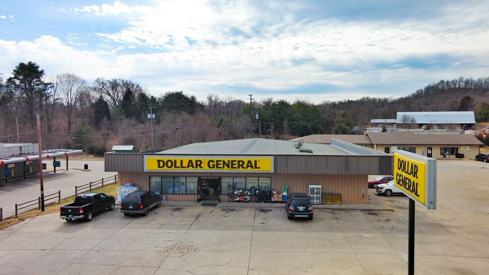 More Photos Of 1215 Main St, Munfordville Freestanding For Sale
