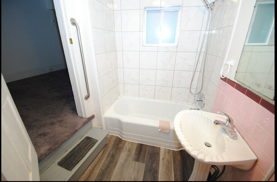 More Photos Of 129 E Broad St, Burlington Multifamily For Sale