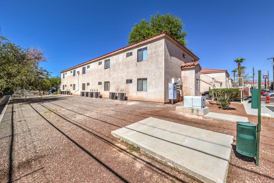 More Photos Of 4340 N Las Vegas Blvd, Las Vegas Apartments For Sale