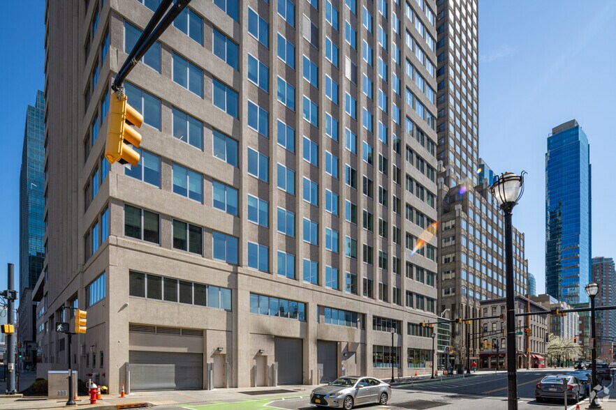 More Photos Of 30 Montgomery St, Jersey City Office For Sale