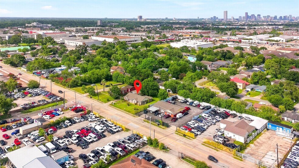 More Photos Of 3139 Jeanetta St, Houston Specialty For Sale