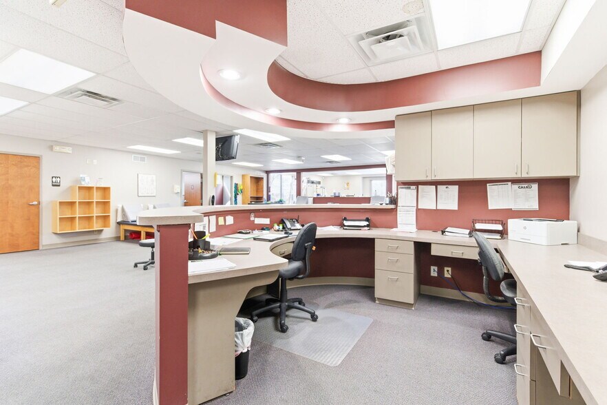 More Photos Of 4430 Crawford Ave, Louisville Medical For Sale