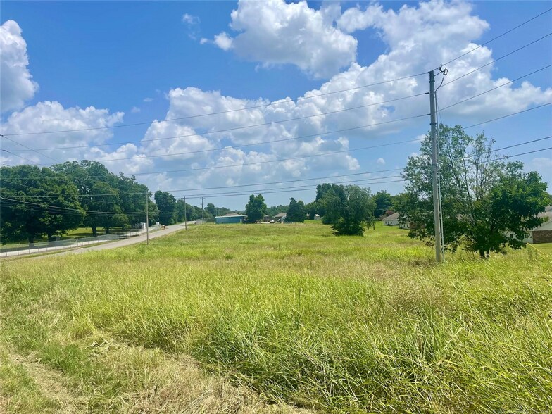 More Photos Of 0 W Fox St, Tahlequah Land For Sale