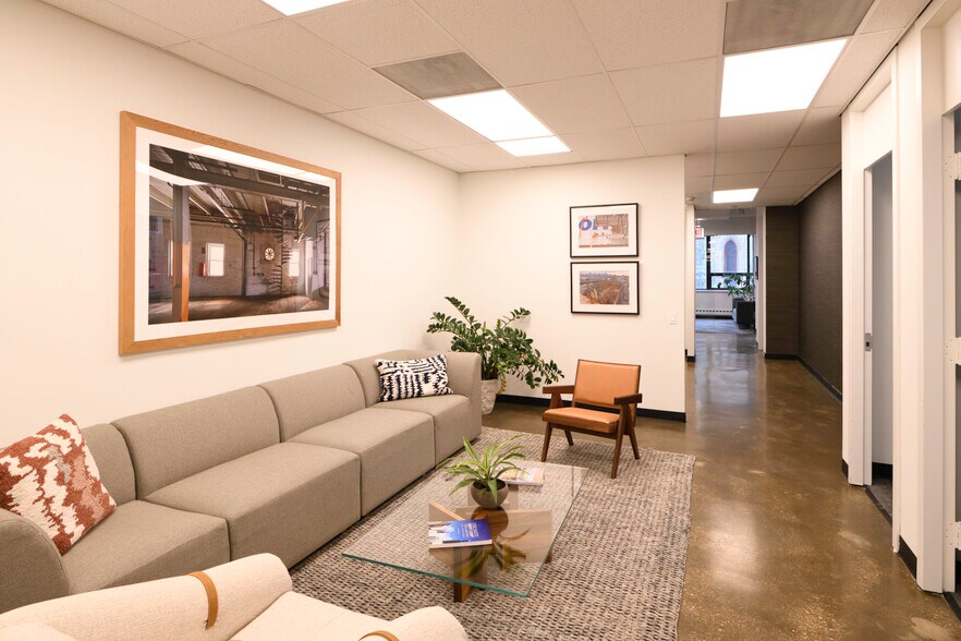 More Photos Of 40 E Huron St, Chicago Office For Lease