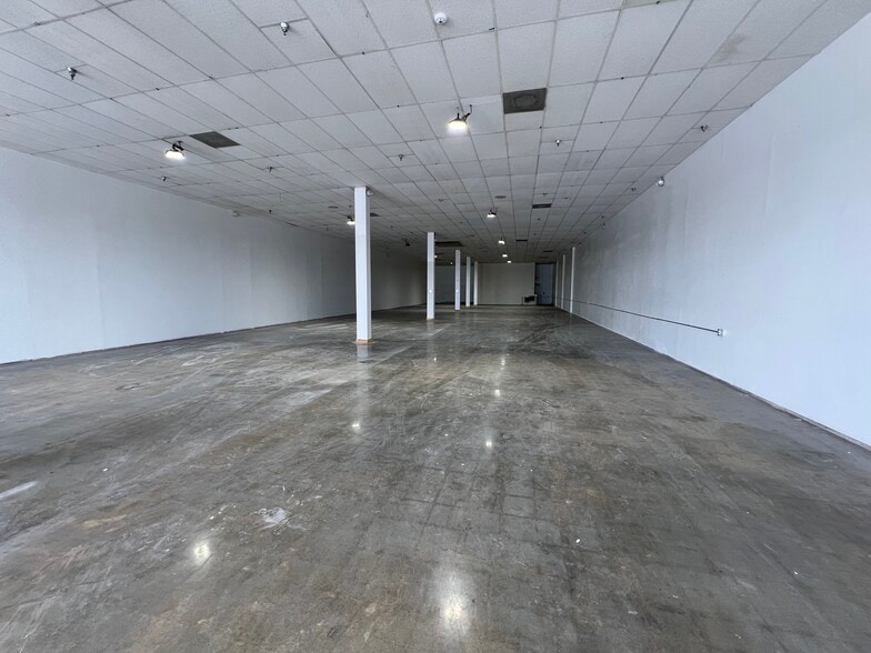 More Photos Of 2601 S H St, Bakersfield Unknown For Lease