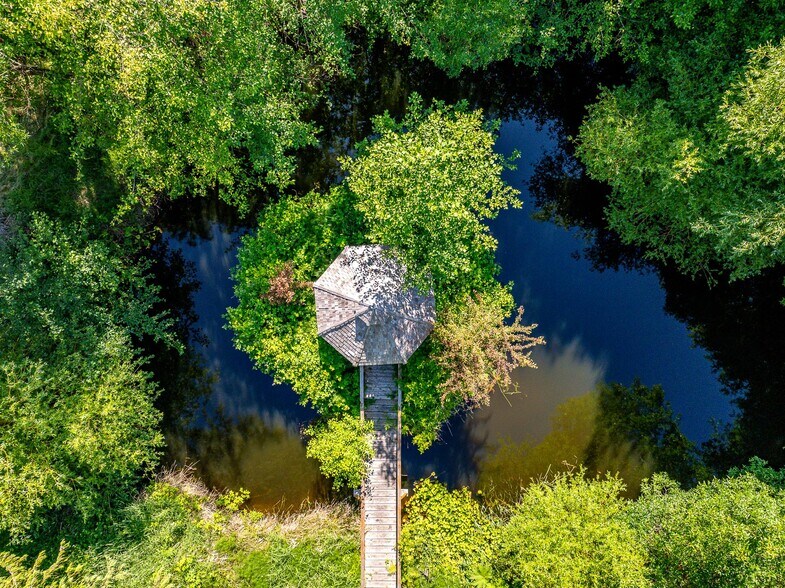 More Photos Of 1885 Central Rd, Hornby Island Land For Sale