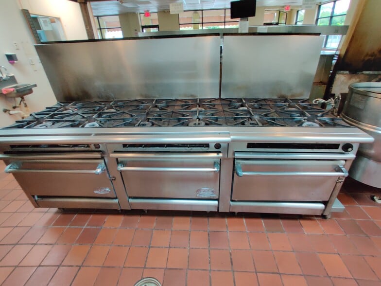 More Photos Of 17721 NW 27th Ave, Miami Gardens Restaurant For Lease