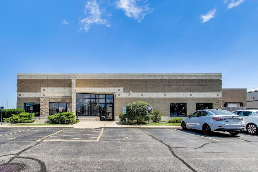 More Photos Of 5511 95th Ave, Kenosha Warehouse For Sale