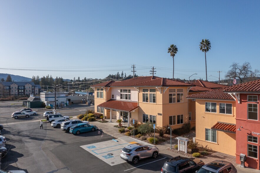 More Photos Of 1260-1290 Healdsburg Ave, Healdsburg Medical For Lease