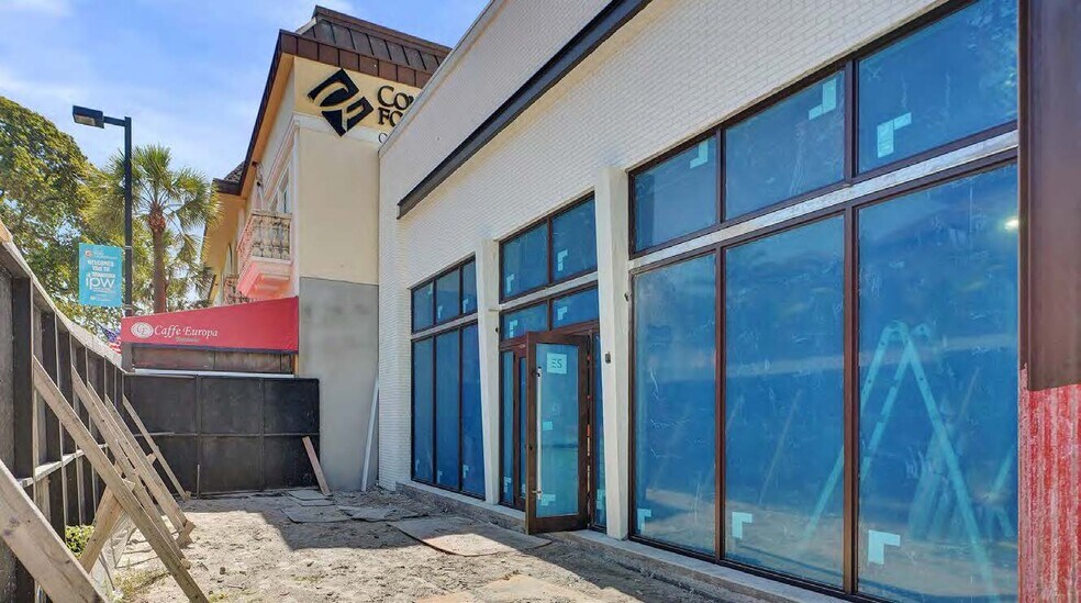 More Photos Of 908 E Las Olas Blvd, Fort Lauderdale Storefront For Lease