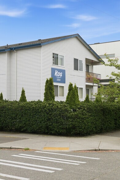 More Photos Of 5816 14th Ave NW, Seattle Apartments For Sale
