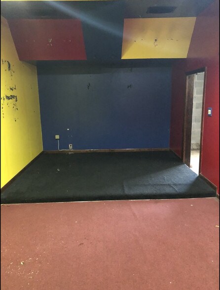 More Photos Of 56-66 Ritchie Rd, Capitol Heights Flex For Sale