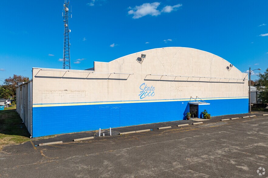 More Photos Of 1748 S Burlington Rd, Bridgeton Skating Rink For Sale
