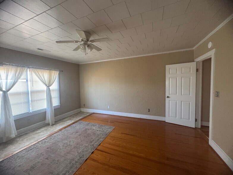 More Photos Of 8385 AL Highway 144, Alexandria Office Residential For Sale