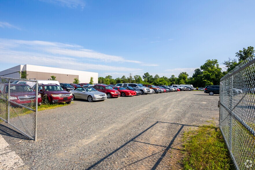 More Photos Of 14800 Thompson Rd, Chantilly Land For Sale