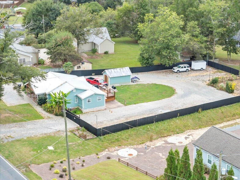 More Photos Of 6071 N Main St SE, Acworth Flex For Sale