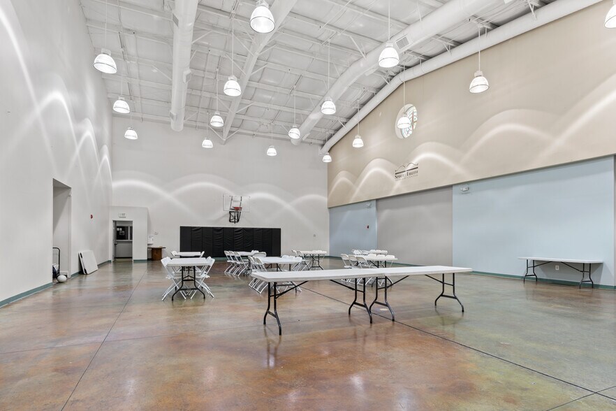 More Photos Of 4700 E Walnut Ave, Orange Religious Facility For Sale