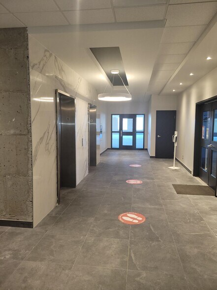More Photos Of 1500 Rue Royale, Trois-Rivières Office For Lease