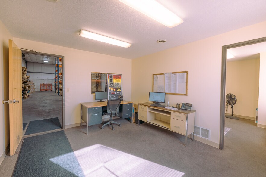 More Photos Of 2250 Hall Ave, Benson Warehouse For Sale