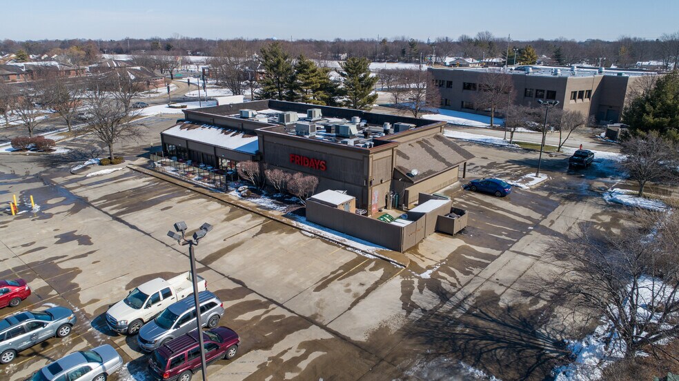 More Photos Of 2100 W White Oaks Dr, Springfield Restaurant For Sale