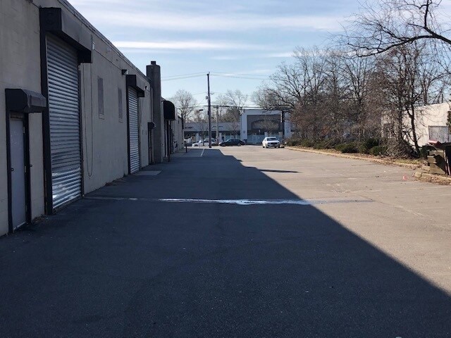More Photos Of 6133 Jericho Tpke, Commack Storefront For Lease