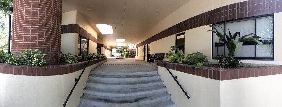 More Photos Of 2454 N McMullen Booth Rd, Clearwater Loft Creative Space For Lease