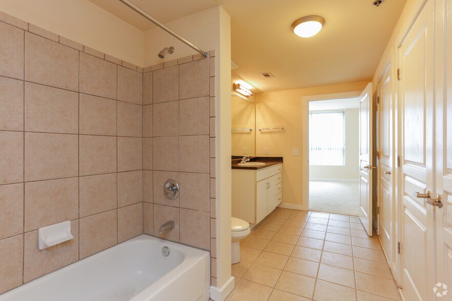 More Photos Of 120 N Cedar St, Charlotte Apartments For Lease